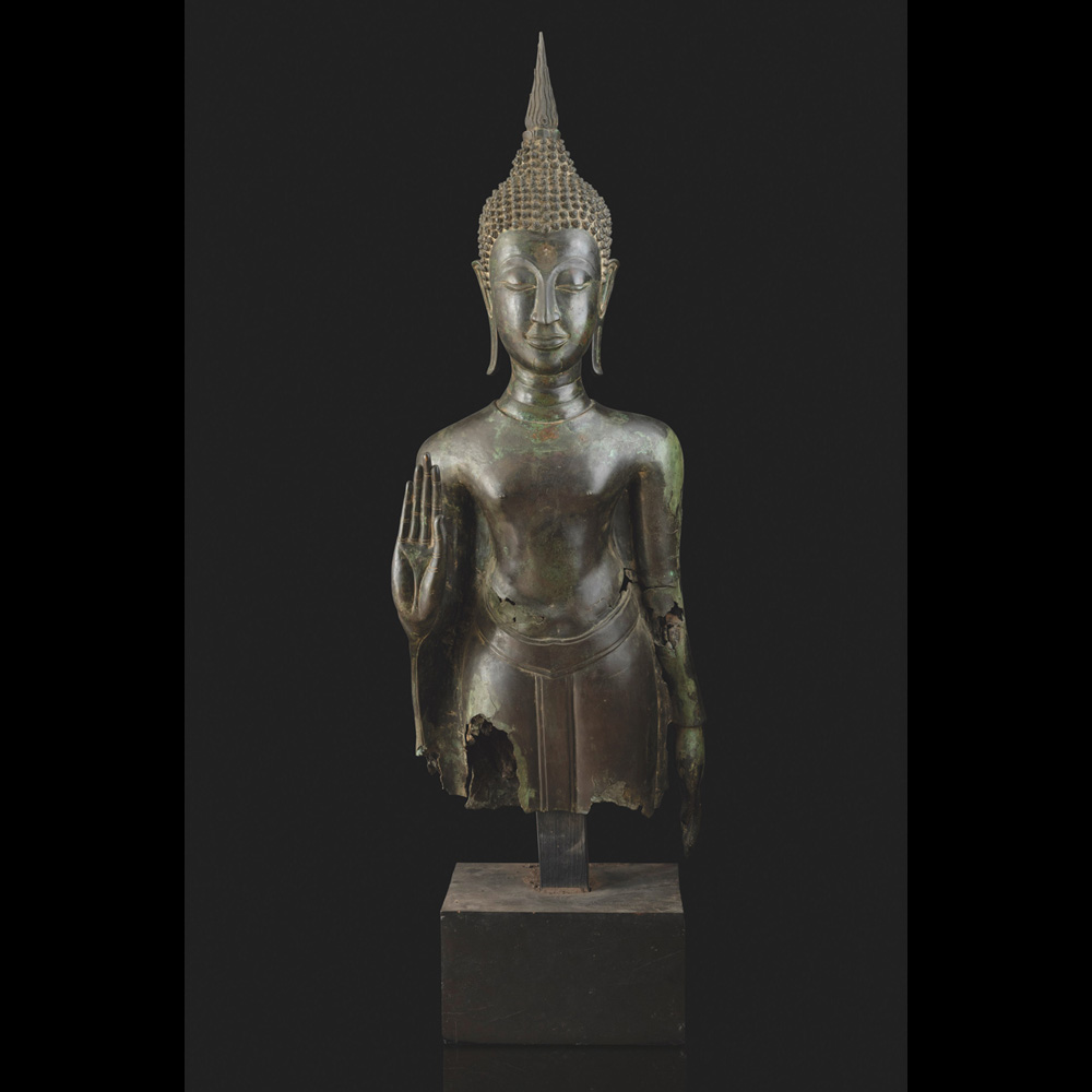 buddha stante in bronzo, thailandia, xv secolo, periodo sukhaotai