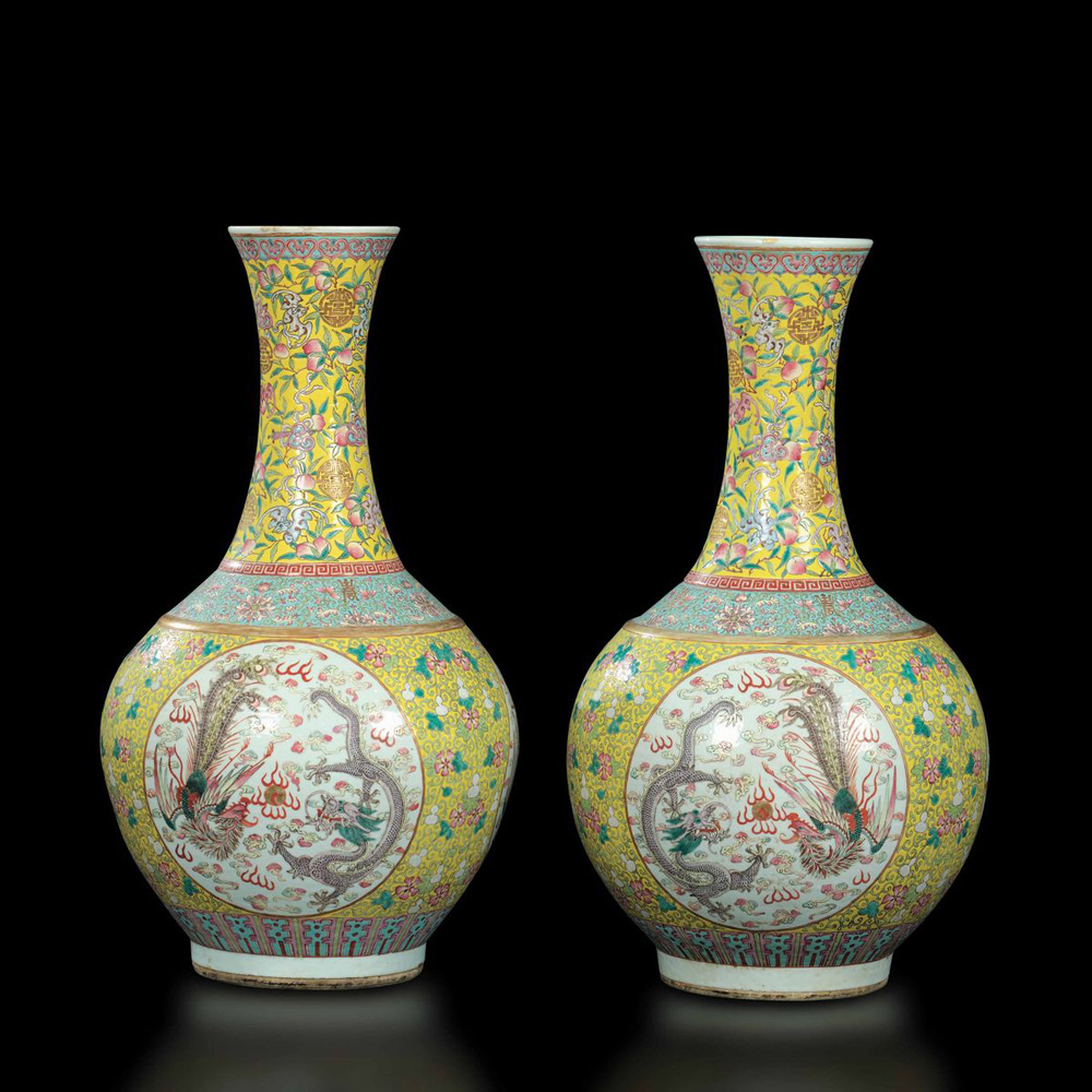 coppia di vasi in porcellana e smalti, cina, periodo repubblica xx secolo